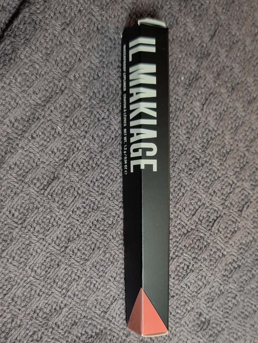 IL Makiage ) Waterproof Lip Liner In Shade Antique 501 NEW In Box.